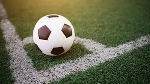 【2025蛇年双色球大揭秘】独家复式8+2策略，双色球141期精准预测，稳中求胜，胆水相当足！